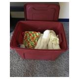 18 Gal. Plastic tote w/2 lap top afghans,