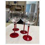 Pfaltzgraff Winterberry 4 Wine goblets 8 1/2" tall