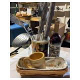 Longaberger basket w/ cloth liner & mug 11 1/2" x