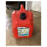 5 gal empty gas can (no shipping)