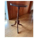 Small plant stand 12'd x 24ï¿½h