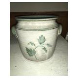 Signed Pottery crock 5 3/4'h