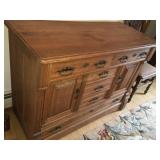 Oak Buffet,dowel pin drawers - 23'd x 48ï¿½w x 36ï¿½h
