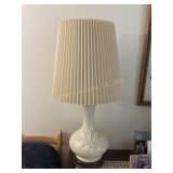 Ceramic lamp 32' working