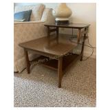 2 level End table  20' x 30' x 20', no contents