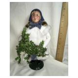 Byers Choice Carolers, Girl w/holly, 9.5'H