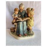 Goebel Hummel Figurine A Story with Grandma,