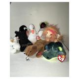 8 Beanie Babies