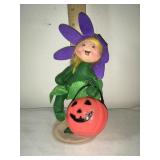 Annalee Mobilitee Doll Halloween Flower Girl W/