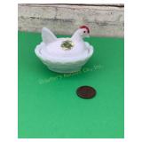Vtg. Westmoreland MINI milk glass hen on nest,