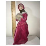 Byersï¿½ Choice Caroler, Victorian grandmother