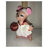 Annalee Mobilitee Doll 2018 Apple Picking Girl
