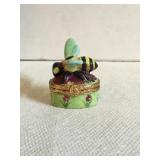 Artoria Limoges peint main france bumble bee