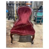 Victorian chair, ladies, parlor chair, walnut