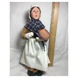 Byers Choice Caroler, Williamsburg colonial