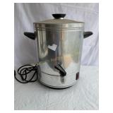 Royal 40 cup electric coffee pot, working