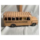 Hubley school bus 9', Fessed steel, 60s