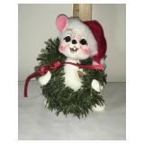 Annalee Mobilitee Dolls- Yuletide mouse w/wreath