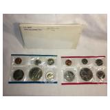 11pc. 1976 UNC US Mint coin set sealed w/envelope