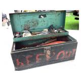 Vtg metal toolbox w/contents 14x6x7'