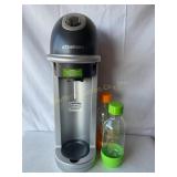 Soda stream w/ 2 bottles, not tested (no shipping)