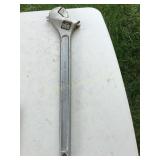 Clik-Stop Proto metal adjustable wrench, 24', 6