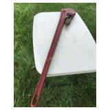 Pittsburgh 48' heavy duty straight pipe wrench