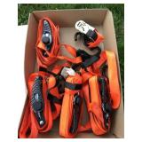5 ratchets, 4 straps