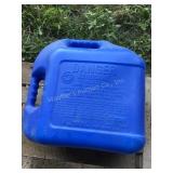 Vtg Blitz 5 gal plastic kerosene can (no shipping)