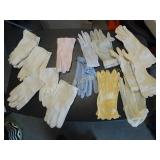 Vintage Ladies Gloves