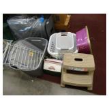 Plastic tote, Plastic Clothes Basket , Step