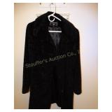 Ladies Coat - Portrait size L