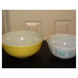 2 Vintage Pyrex Mixing Bowls shows wear