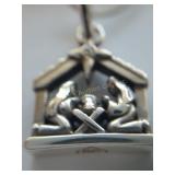 Pendant "Jesus in the Manger" marked 14K, with