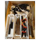 Asst. knives, pot holders, drying mat, tea