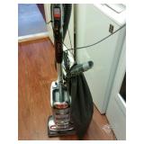 Shark UV810 Vacuum  w/ accessories & manual