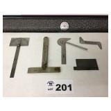 PROTRACTORS & ANGLE FINDERS
