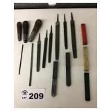 ASSORTED FILES, FIN COMBS