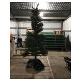 ARTIFICIAL CHRISTMAS TREE