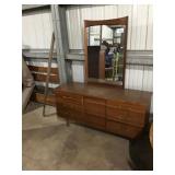 DRESSER WITH MIRROR MATCHES LOTS 617 & 618