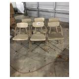 6 FOLDING CHAIRS