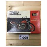 Revel 1/8 Scale Model - Triumph Custom Show Bike