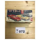AMT 1/25 Scale Model - 1957 T-Bird