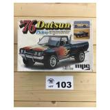 MPG 1/25 Scale Model - 1976 Datsun Pickup