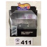 HOT WHEELS COLLECTIBLES - 1967 CORVETTE STING RAY