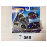 HOT WHEELS BATMAN VS CATWOMAN