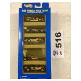 HOT WHEELS GIFT PACK - RACE TEAM