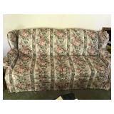 FLORAL COUCH (matches lot 287) FLORAL COUCH (matches lot 287)