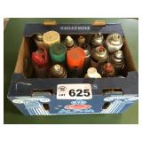 ASSORTMENT OF SPRAY PAINT ASSORTMENT OF SPRAY PAINT