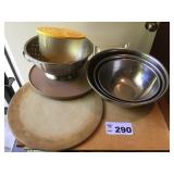 BAKING STONE, STAINLESS STEEL BOWLS, STRAINER, BAKING STONE, STAINLESS STEEL BOWLS, STRAINER,